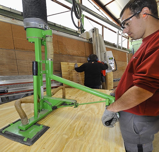 Fabrication de caisses en bois et cartons