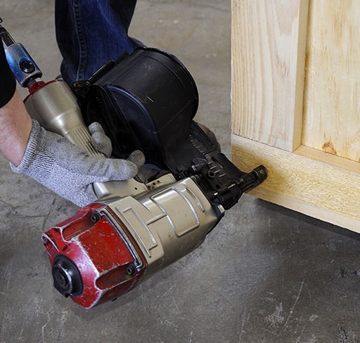 Fabrication de caisses en bois et cartons